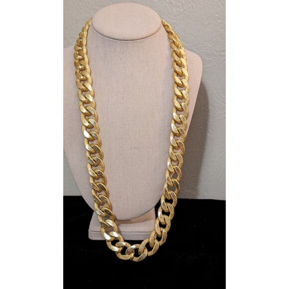 Heavy Brushed Textured Gold Tone Slip Over Head Rapper Chain - Picture 6 of 6